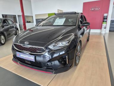 Voir le détail de l'offre de cette KIA ProCeed 1.6 T-GDI 204ch GT DCT7 MY20 de 2019 en vente à partir de 25 999 € 