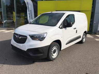 Voir le détail de l'offre de cette OPEL Combo Cargo M 650kg Puretech 110ch S&S de 2023 en vente à partir de 179.98 €  / mois