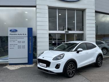 Voir le détail de l'offre de cette FORD Puma 1.0 EcoBoost 125ch mHEV Titanium 6cv de 2021 en vente à partir de 241.63 €  / mois