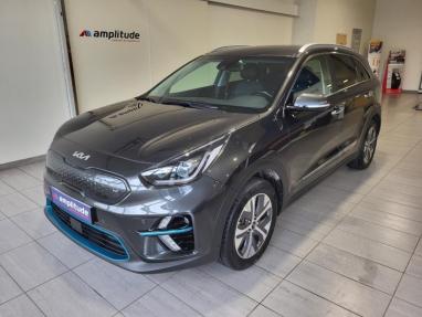 Voir le détail de l'offre de cette KIA e-Niro Lounge 204ch de 2022 en vente à partir de 350.6 €  / mois