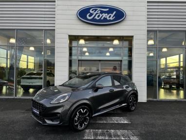 Voir le détail de l'offre de cette FORD Puma 1.0 EcoBoost 125ch mHEV ST-Line X 6cv de 2024 en vente à partir de 327.9 €  / mois