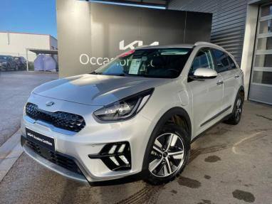 Voir le détail de l'offre de cette KIA Niro 1.6 GDi 105ch ISG + Plug-In 60.5ch Design DCT6 MY22 de 2022 en vente à partir de 237.91 €  / mois