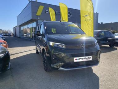 Voir le détail de l'offre de cette OPEL Combo Life Taille M - 1.5 BlueHDi 130ch S&S Elégance Pack EAT8 5 places de 2023 en vente à partir de 298.11 €  / mois