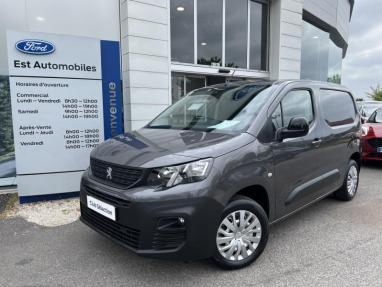 Voir le détail de l'offre de cette PEUGEOT Partner M 650kg BlueHDi 130ch S&S EAT8 de 2023 en vente à partir de 273.17 € / mois