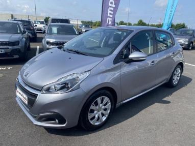 Voir le détail de l'offre de cette PEUGEOT 208 1.5 BlueHDi 100ch E6.c Active Business S&S BVM5 86g 5p de 2019 en vente à partir de 10 999 € 