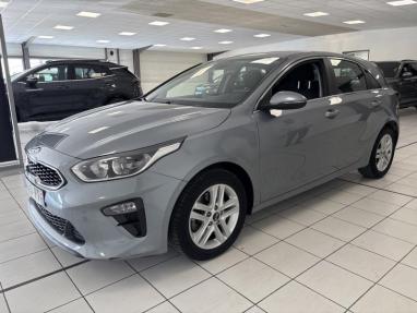 Voir le détail de l'offre de cette KIA Ceed 1.0 T-GDI 120ch Active de 2021 en vente à partir de 191.11 €  / mois