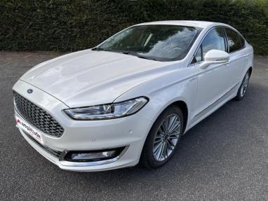Voir le détail de l'offre de cette FORD Mondeo HYBRID 187ch Vignale BVA 4p de 2018 en vente à partir de 251.73 € / mois