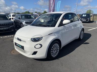 Voir le détail de l'offre de cette FIAT 500 e 95ch Action de 2022 en vente à partir de 15 999 €