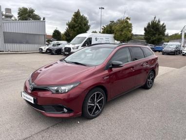 Voir le détail de l'offre de cette TOYOTA Auris Touring Sports HSD 136h Design de 2018 en vente à partir de 260.5 €  / mois