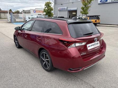 TOYOTA Auris Touring Sports HSD 136h Design à vendre à Beaune - Image n°7