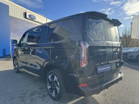 FORD Transit Custom Fg 320 L1H1 2.5 Duratec 232ch Hybride recheargeable Cabine Approfondie Sport CVT à vendre à Besançon - Image n°7