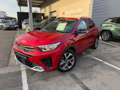 Voir le détail de l'offre de cette KIA Stonic 1.0 T-GDi 120ch MHEV GT Line de 2023 en vente à partir de 194.08 €  / mois