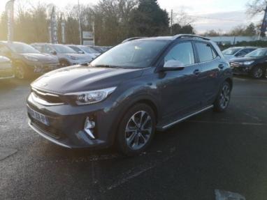 Voir le détail de l'offre de cette KIA Stonic 1.0 T-GDi 100ch MHEV Launch Edition iBVM6 de 2021 en vente à partir de 144.28 €  / mois